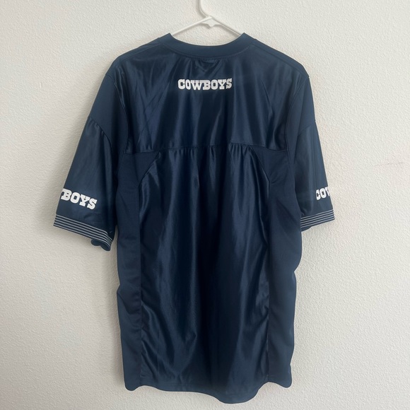 Dallas Cowboys Jersey Top never worn - Picture 2 of 4
